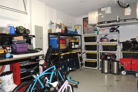 Villa ou maison à vendre à Homestead, Floride: 3 chambres, 190.26 m2 № 1976168 - photo 11