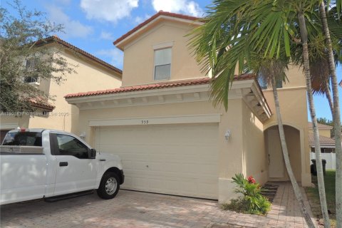 Villa ou maison à vendre à Homestead, Floride: 3 chambres, 190.26 m2 № 1976168 - photo 2