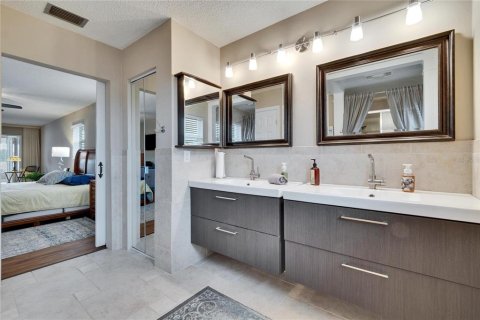 Casa en alquiler en Sun City Center, Florida, 2 dormitorios, 234.86 m2 № 1906727 - foto 23