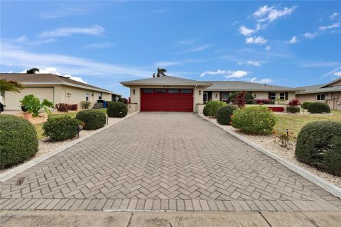 Casa en alquiler en Sun City Center, Florida, 2 dormitorios, 234.86 m2 № 1906727 - foto 2