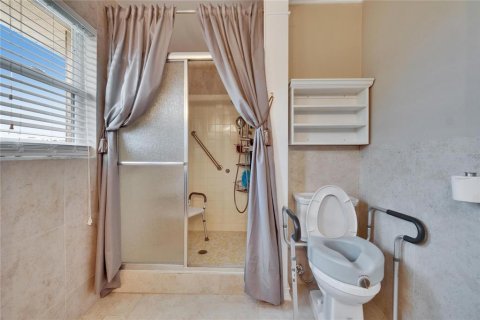 Casa en alquiler en Sun City Center, Florida, 2 dormitorios, 234.86 m2 № 1906727 - foto 24