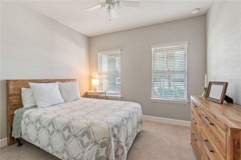 Villa ou maison à louer à Odessa, Floride: 3 chambres, 221.66 m2 № 2412547 - photo 5