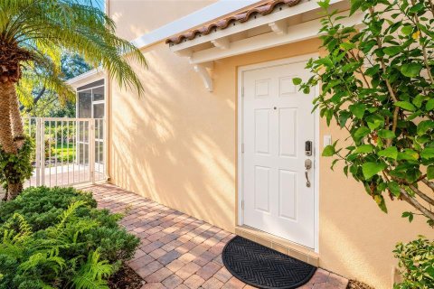 Townhouse in Sarasota, Florida 3 bedrooms, 155.33 sq.m. № 2379568 - photo 7