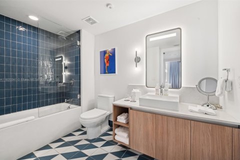 Condo in Miami, Florida, 2 bedrooms  № 1788764 - photo 6