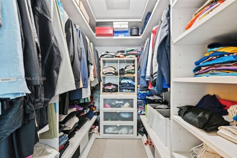 Снять в аренду кондоминиум в Майами, Флорида 2 спальни, 117.99м2, № 2006030 - фото 18