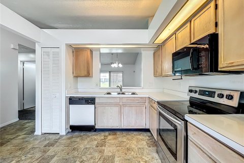 Adosado en venta en Orlando, Florida, 3 dormitorios, 108.05 m2 № 1853346 - foto 7