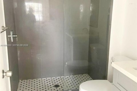 Condo in Coral Springs, Florida, 3 bedrooms  № 2004904 - photo 11