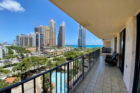 Copropriété à louer à Sunny Isles Beach, Floride: 2 chambres, 140 m2 № 2024900 - photo 2