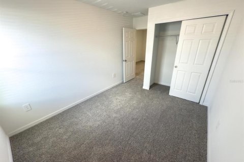 Снять в аренду таунхаус в Клермон, Флорида 3 спальни, 137.96м2, № 2107540 - фото 23