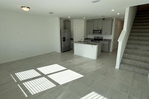 Снять в аренду таунхаус в Клермон, Флорида 3 спальни, 137.96м2, № 2107540 - фото 18