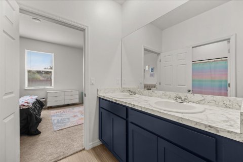 Casa en venta en Port St. Lucie, Florida, 3 dormitorios, 230.96 m2 № 2397305 - foto 19