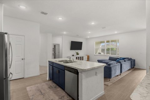 Casa en venta en Port St. Lucie, Florida, 3 dormitorios, 230.96 m2 № 2397305 - foto 7