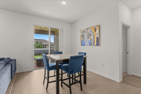 Casa en venta en Port St. Lucie, Florida, 3 dormitorios, 230.96 m2 № 2397305 - foto 9
