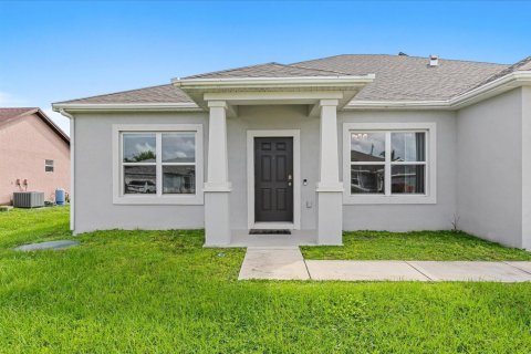 Casa en venta en Port St. Lucie, Florida, 3 dormitorios, 230.96 m2 № 2397305 - foto 25