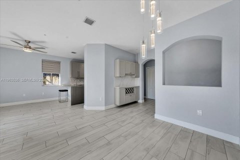 Купить кондоминиум в Плантация, Флорида 2 спальни, 111.95м2, № 2025195 - фото 23