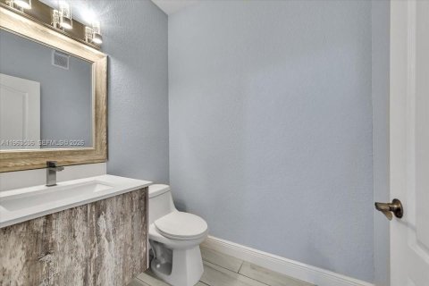 Купить кондоминиум в Плантация, Флорида 2 спальни, 111.95м2, № 2025195 - фото 28