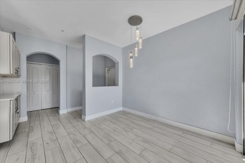 Купить кондоминиум в Плантация, Флорида 2 спальни, 111.95м2, № 2025195 - фото 21