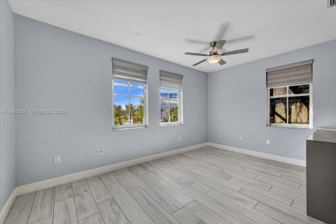 Купить кондоминиум в Плантация, Флорида 2 спальни, 111.95м2, № 2025195 - фото 24