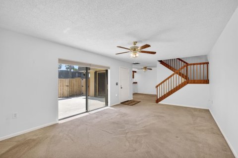 Townhouse in West Palm Beach, Florida 2 bedrooms, 114.83 sq.m. № 2187140 - photo 7