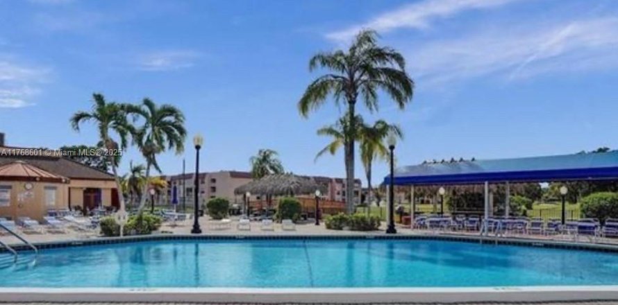 Condo in Sunrise, Florida, 1 bedroom  № 1704761