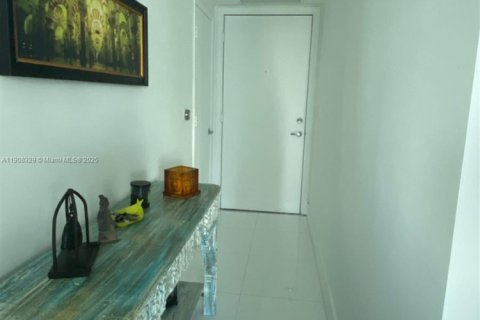 Copropriété à vendre à Miami, Floride: 2 chambres, 91.6 m2 № 1964164 - photo 3