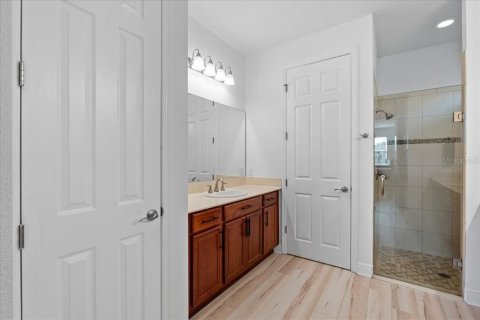 Casa en venta en Kissimmee, Florida, 3 dormitorios, 227.15 m2 № 1906995 - foto 23