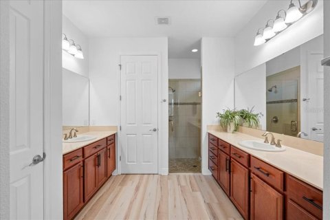 Casa en venta en Kissimmee, Florida, 3 dormitorios, 227.15 m2 № 1906995 - foto 21