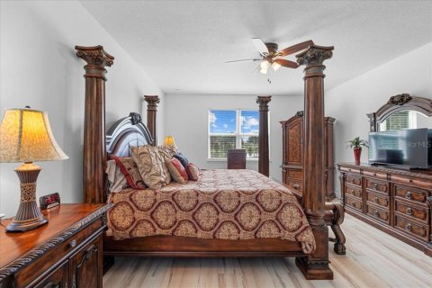 Casa en venta en Kissimmee, Florida, 3 dormitorios, 227.15 m2 № 1906995 - foto 19