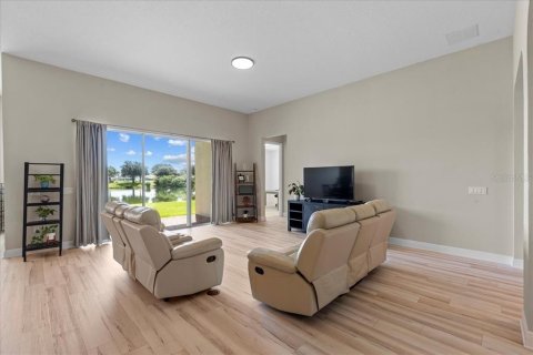 Casa en venta en Kissimmee, Florida, 3 dormitorios, 227.15 m2 № 1906995 - foto 8