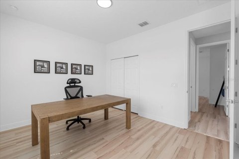 Casa en venta en Kissimmee, Florida, 3 dormitorios, 227.15 m2 № 1906995 - foto 30