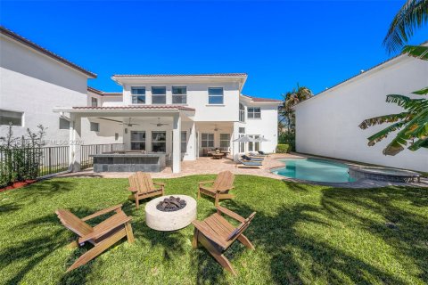 Купить виллу или дом в Холливуд, Флорида 5 спален, 400.87м2, № 2046415 - фото 21