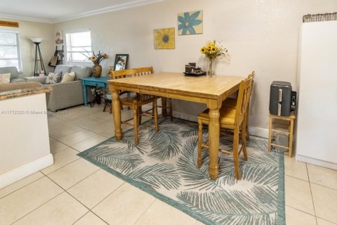 Casa en venta en Tamarac, Florida, 2 dormitorios, 80.27 m2 № 1617435 - foto 9