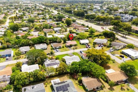 Casa en venta en Tamarac, Florida, 2 dormitorios, 80.27 m2 № 1617435 - foto 19