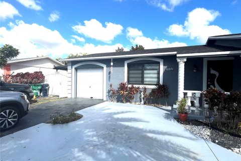 Casa en venta en Miami, Florida, 3 dormitorios, 141.03 m2 № 2028331 - foto 27