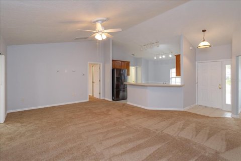 Villa ou maison à louer à Grand Island, Floride: 3 chambres, 137.68 m2 № 2095824 - photo 7