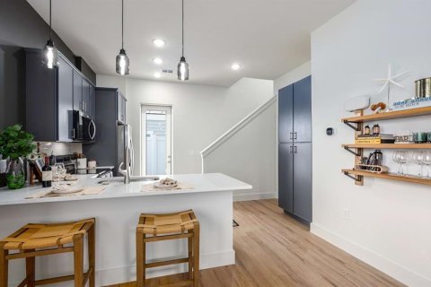 Villa ou maison à louer à Palmetto, Floride: 1 chambre, 68.1 m2 № 2433281 - photo 19