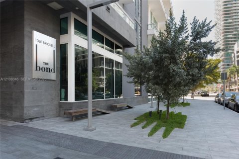 Condominio en alquiler en Miami, Florida, 1 dormitorio, 73.39 m2 № 2422837 - foto 23