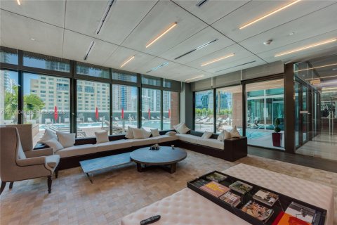 Condominio en alquiler en Miami, Florida, 1 dormitorio, 73.39 m2 № 2422837 - foto 25
