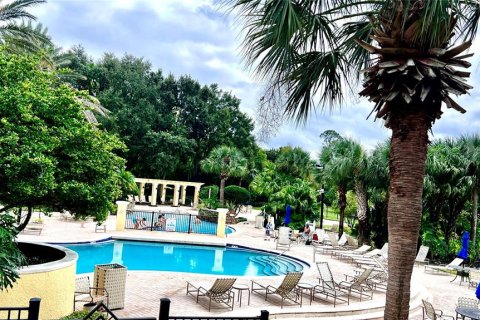 Condo in Maitland, Florida, 2 bedrooms № 2099382 - photo 30
