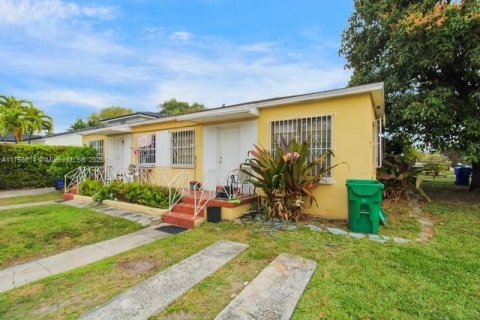 Immobilier commercial à vendre à Miami, Floride: 130.06 m2 № 1971443 - photo 28