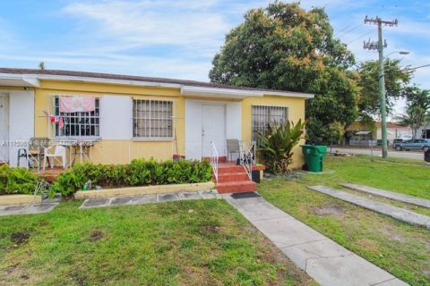 Immobilier commercial à vendre à Miami, Floride: 130.06 m2 № 1971443 - photo 30