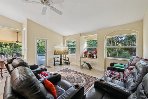 Casa en venta en West Palm Beach, Florida, 3 dormitorios, 214.05 m2 № 2000353 - foto 8