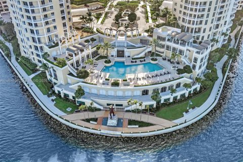 Condominio en venta en Miami, Florida, 2 dormitorios, 133.78 m2 № 2056044 - foto 24