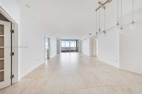 Condominio en venta en Miami, Florida, 2 dormitorios, 133.78 m2 № 2056044 - foto 12