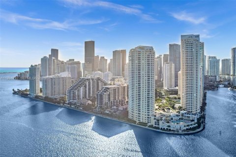 Condominio en venta en Miami, Florida, 2 dormitorios, 133.78 m2 № 2056044 - foto 26