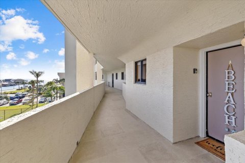 Condominio en venta en Hudson, Florida, 1 dormitorio, 68.1 m2 № 1548782 - foto 8