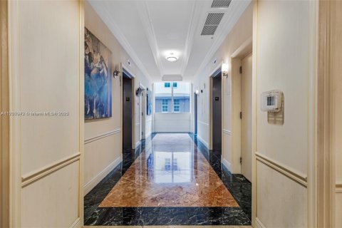 Condominio en venta en Miami, Florida, 3 dormitorios, 146.32 m2 № 1863674 - foto 30