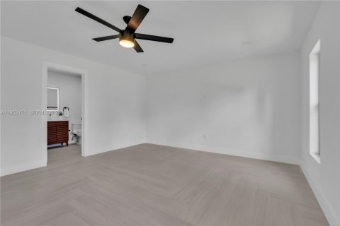 Casa en venta en Southwest Ranches, Florida, 4 dormitorios, 208.75 m2 № 2019719 - foto 26