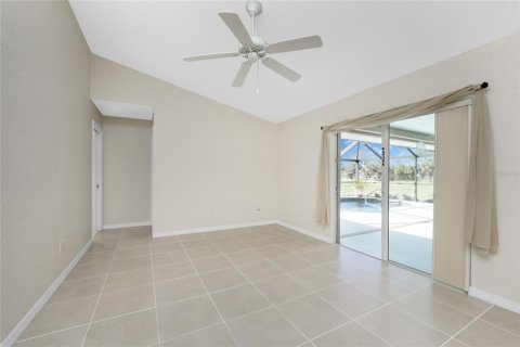 Villa ou maison à vendre à Rotonda, Floride: 3 chambres, 152.82 m2 № 1449436 - photo 13