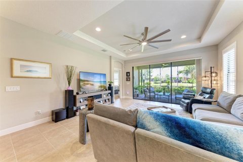 House in Bradenton, Florida 2 bedrooms, 156.45 sq.m. № 2394110 - photo 10